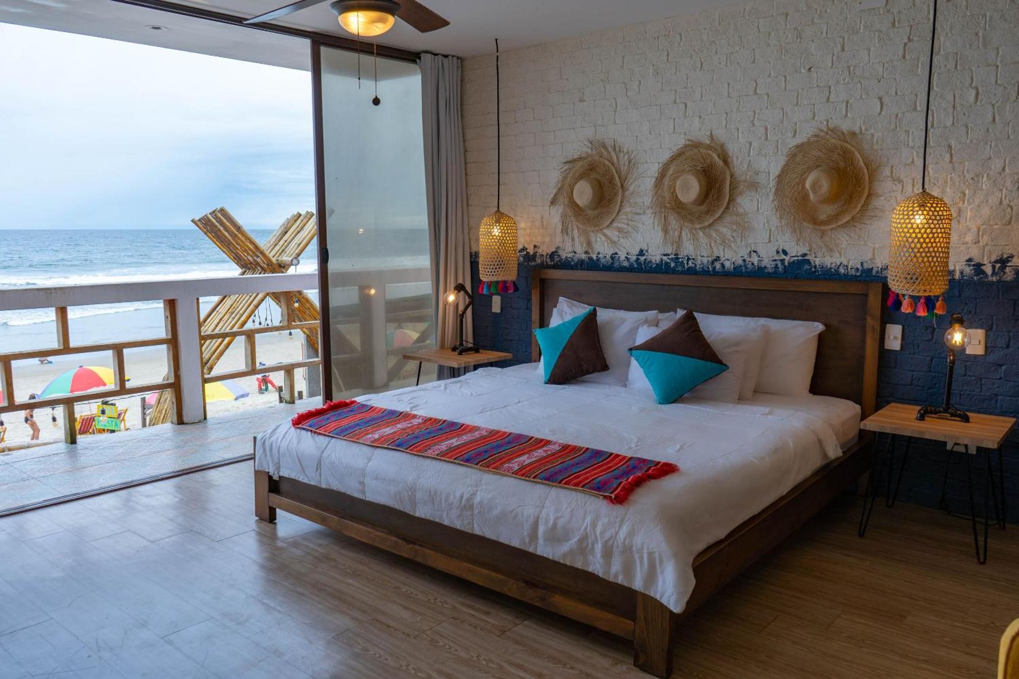 Slumber Party Montanita Hotel Екстериор снимка