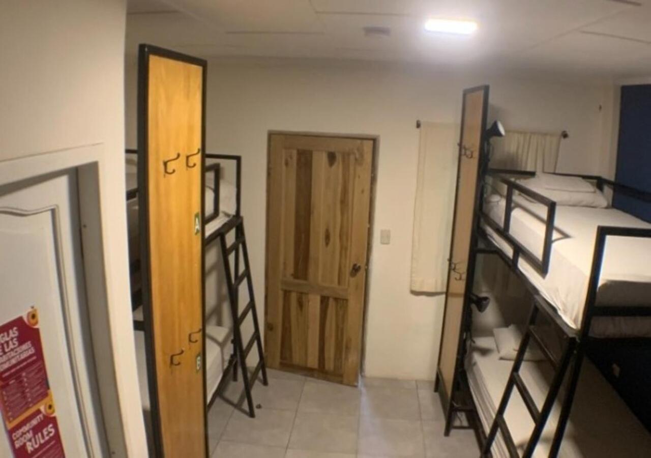 Slumber Party Montanita Hotel Екстериор снимка